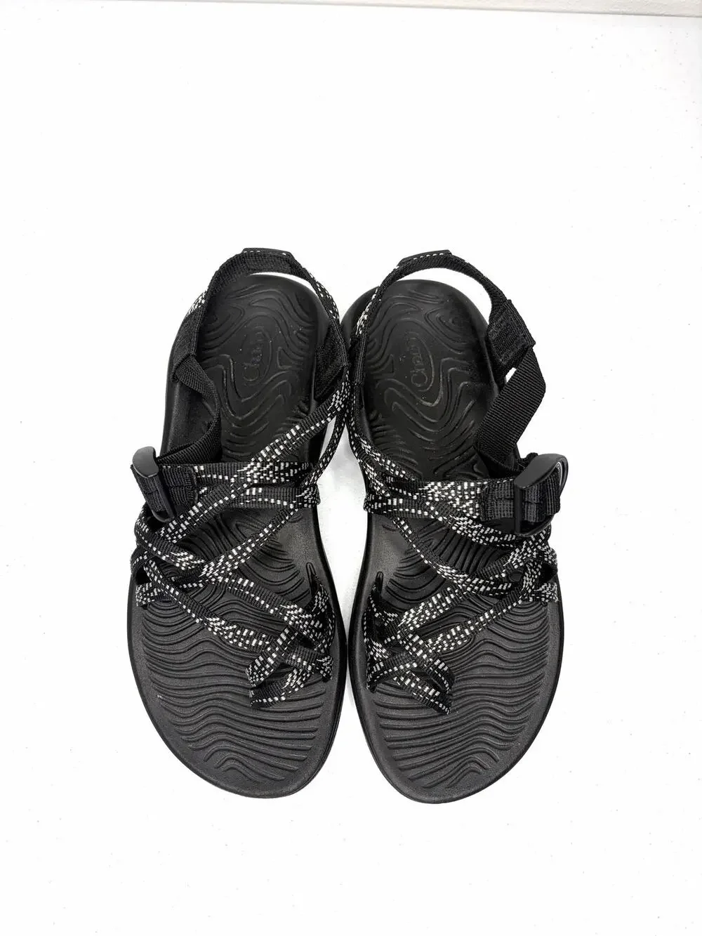 Chaco Women's Z/Volv X2 Sandals Sz 8 Black White Dash Hiking Outdoors Comfort